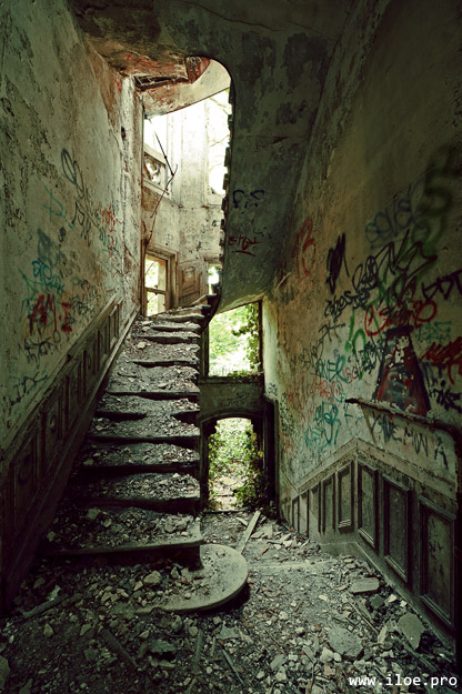loneliness castle